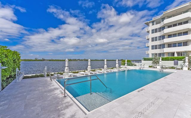 2773 S Ocean Boulevard 204, Palm Beach, FL 33480