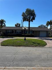 6916 114TH STREET, Seminole, FL 33772