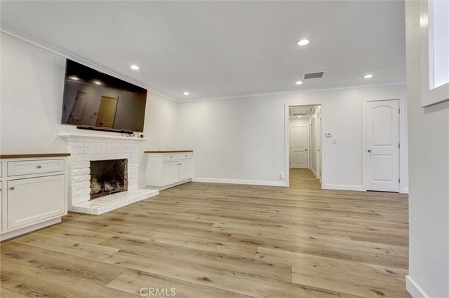 2420 S Artesia, Santa Ana, CA 92704