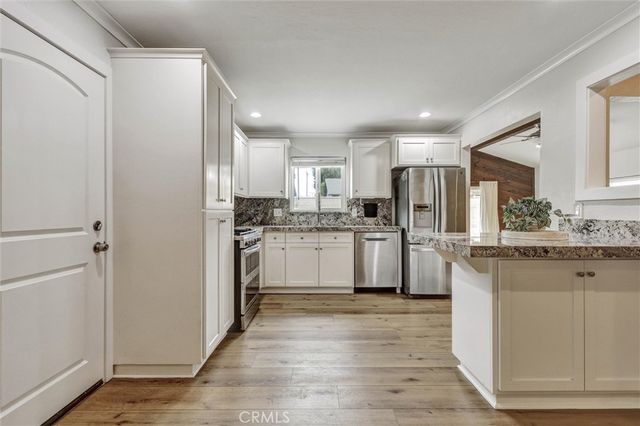 2420 S Artesia, Santa Ana, CA 92704