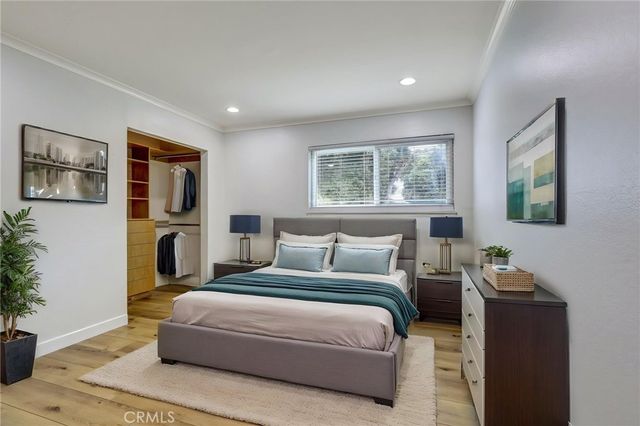 2420 S Artesia, Santa Ana, CA 92704