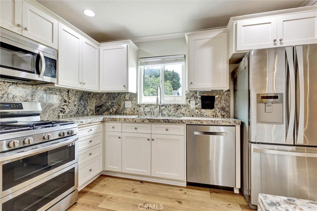 2420 S Artesia, Santa Ana, CA 92704