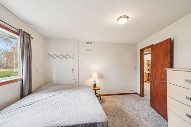 17385 142nd Street, Young America Twp, MN 55339