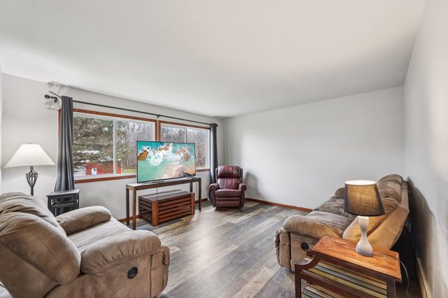 17385 142nd Street, Young America Twp, MN 55339