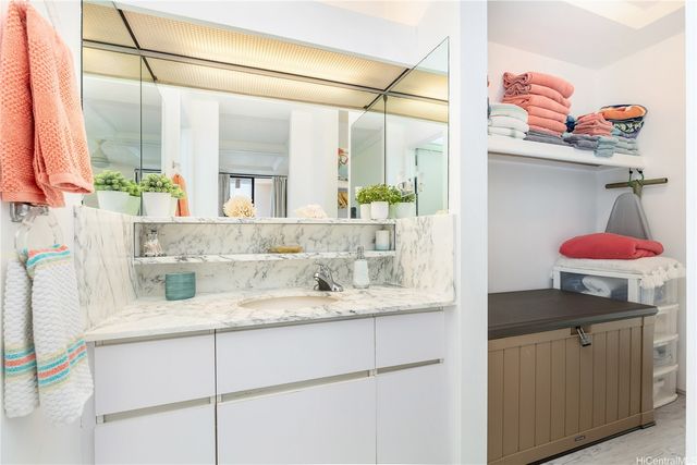 84-1021 Lahilahi Street 601, Waianae, HI 96792