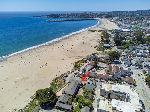 1703 East Cliff Drive, Santa Cruz, CA 95062
