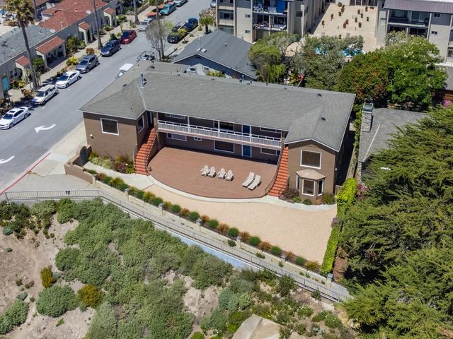1703 East Cliff Drive, Santa Cruz, CA 95062
