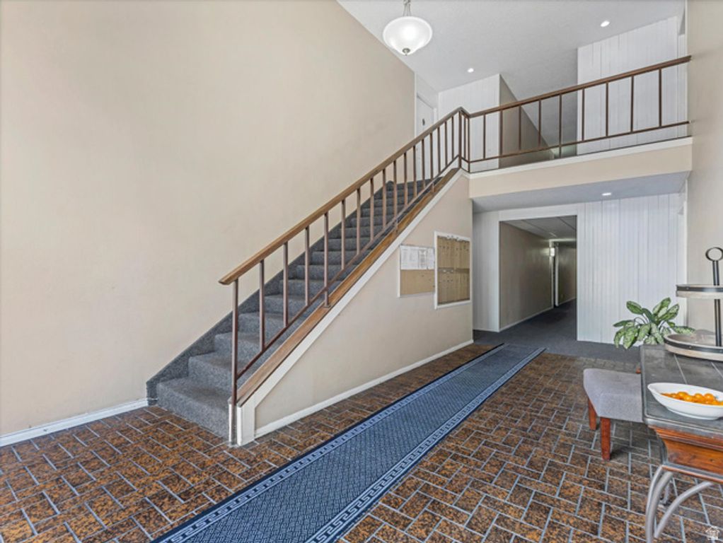 62 W LESTER AVE #J-27, Murray, UT 84107 — photo 4