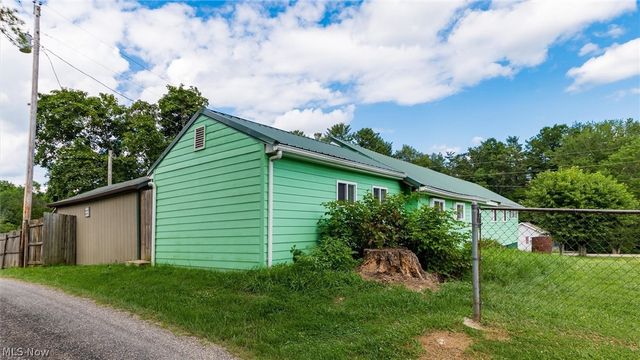 57737 Montour Road, Senecaville, OH 43780