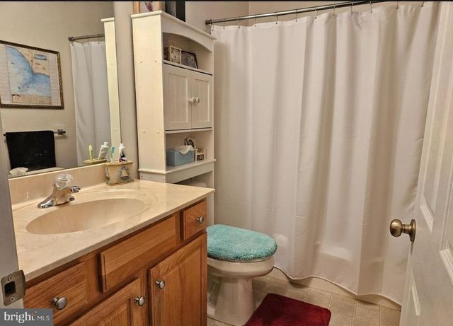 14 COLONIAL CT, Shippensburg, PA 17257