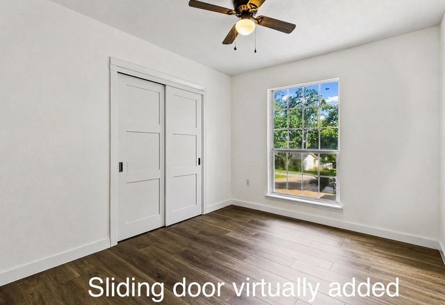 51 Rustling Oaks Street, Coldspring, TX 77331