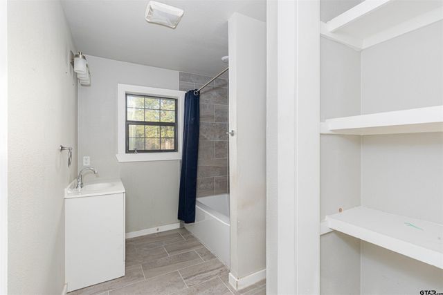 21058 CR 145, Tyler, TX 75703