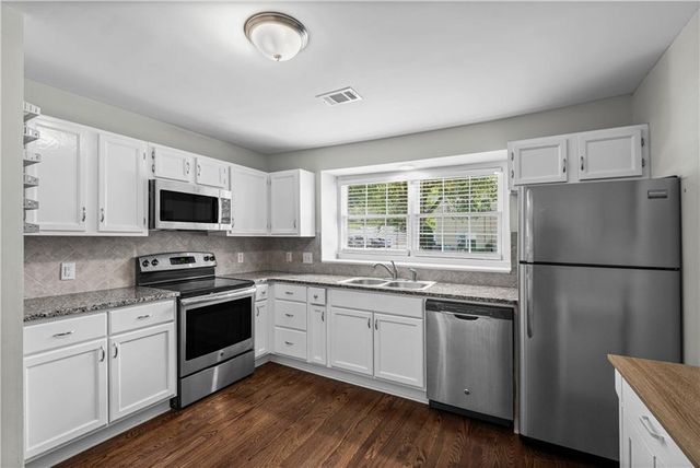 1113 Cannongate Crossing SW, Marietta, GA 30064