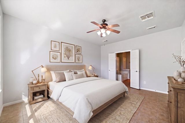 8942 Summer Ash Lane, Sugar Land, TX 77479