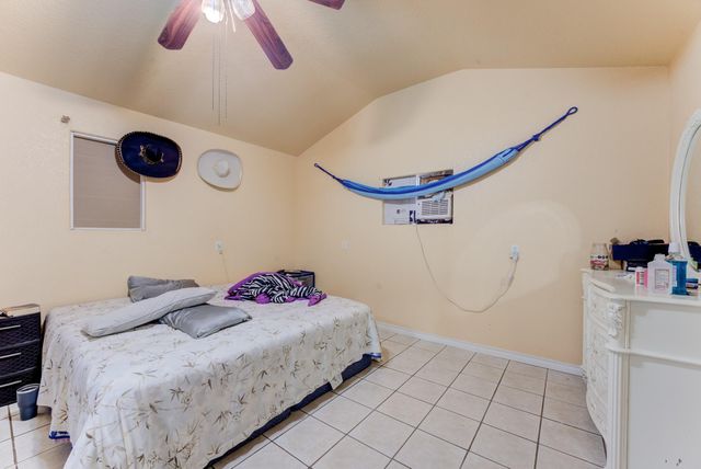 316 Hickman Lane, Angleton, TX 77515