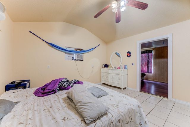 316 Hickman Lane, Angleton, TX 77515