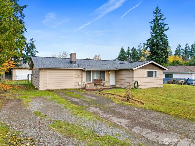 5301 138th St E, Tacoma, WA 98446
