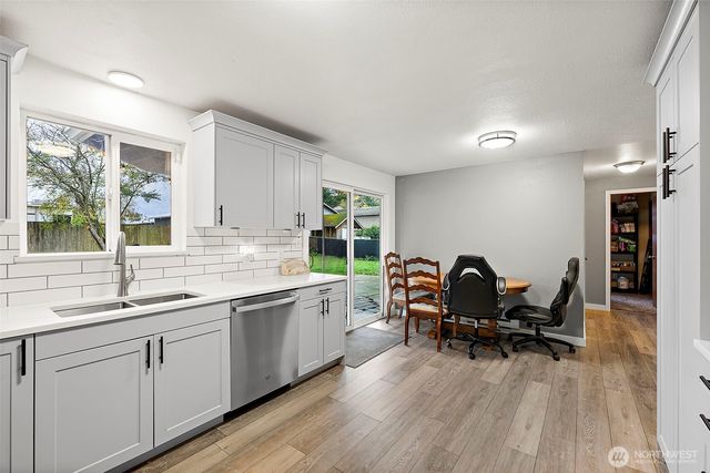 5301 138th St E, Tacoma, WA 98446