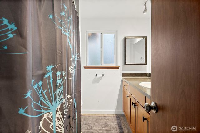 5301 138th St E, Tacoma, WA 98446