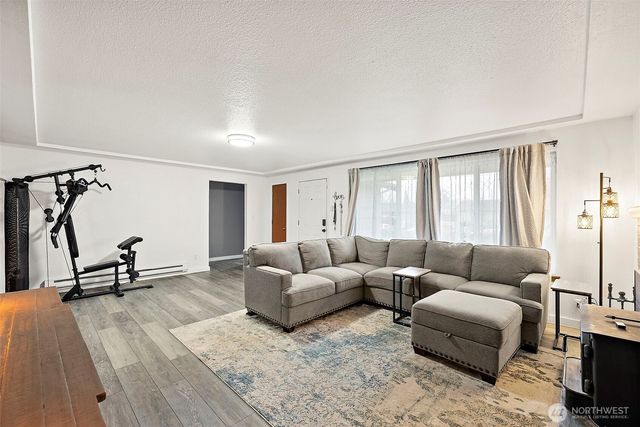 5301 138th St E, Tacoma, WA 98446