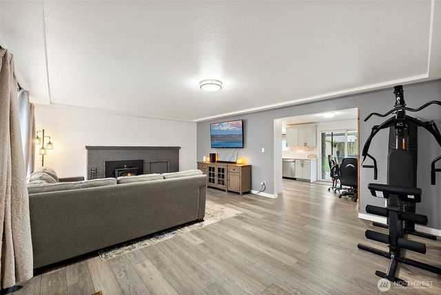 5301 138th St E, Tacoma, WA 98446