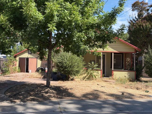 5201 9th Ave, Sacramento, CA 95820