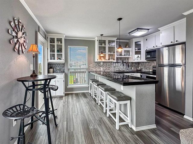 1322 Bahama Lane, Port Bolivar, TX 77650