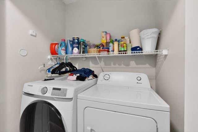 2209 High Desert Circle NE, Rio Rancho, NM 87144