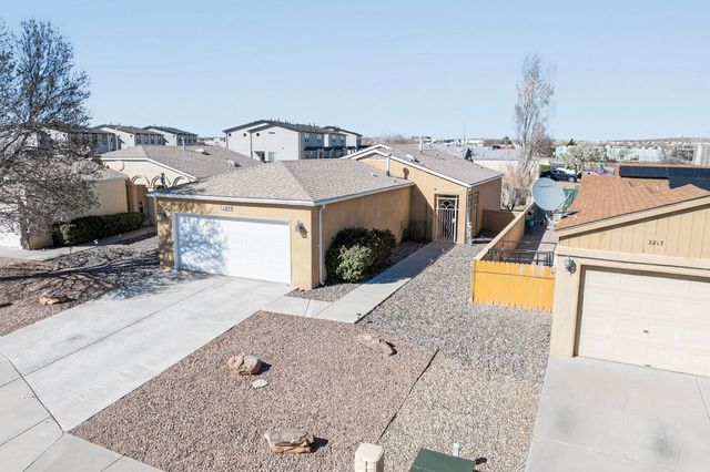 2209 High Desert Circle NE, Rio Rancho, NM 87144