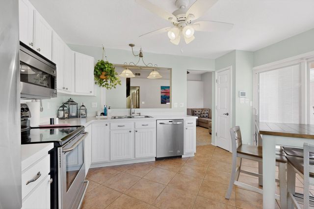 2209 High Desert Circle NE, Rio Rancho, NM 87144