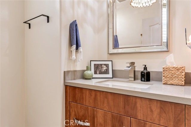 308 5th Street, Huntington Beach, CA 92648