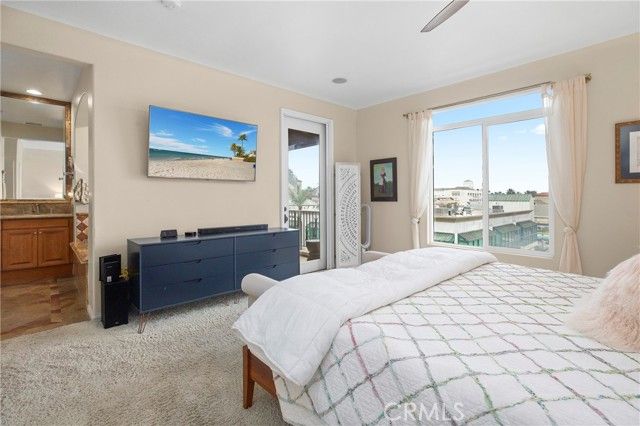 308 5th Street, Huntington Beach, CA 92648