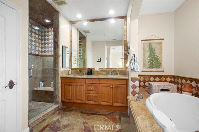 308 5th Street, Huntington Beach, CA 92648