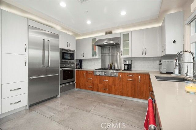 308 5th Street, Huntington Beach, CA 92648