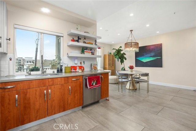 308 5th Street, Huntington Beach, CA 92648