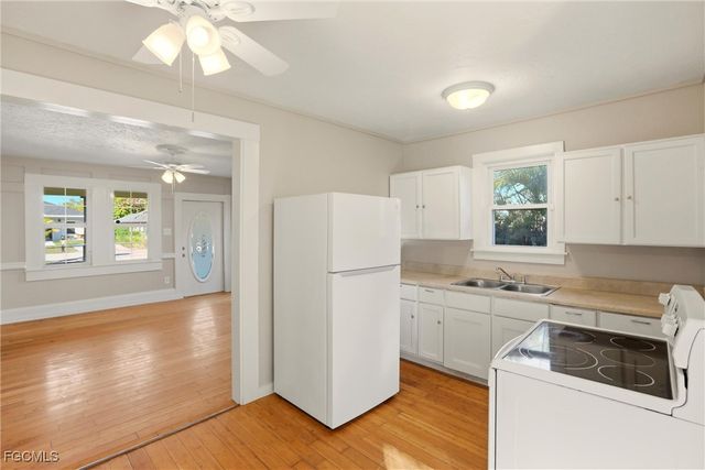 2342 Stella ST, Fort Myers, FL 33901