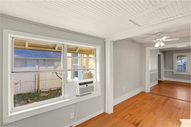 2342 Stella ST, Fort Myers, FL 33901