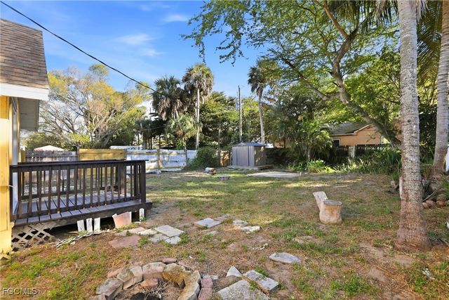 2342 Stella ST, Fort Myers, FL 33901