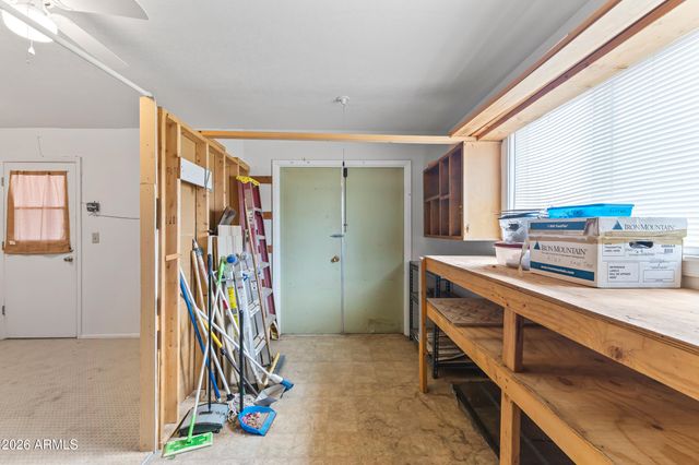 9904 W SHIPROCK Drive, Sun City, AZ 85351