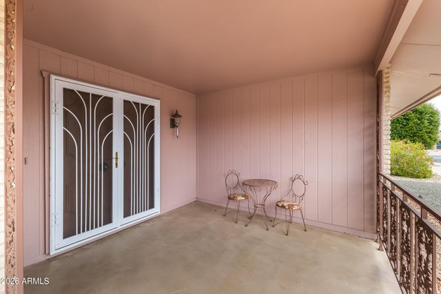 9904 W SHIPROCK Drive, Sun City, AZ 85351