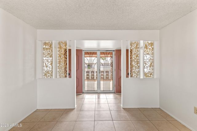 9904 W SHIPROCK Drive, Sun City, AZ 85351