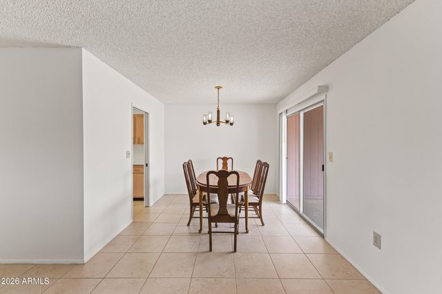 9904 W SHIPROCK Drive, Sun City, AZ 85351