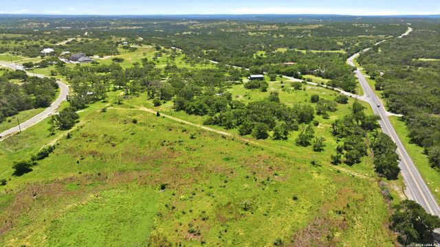 718 Windmill Ridge, Blanco, TX 78606