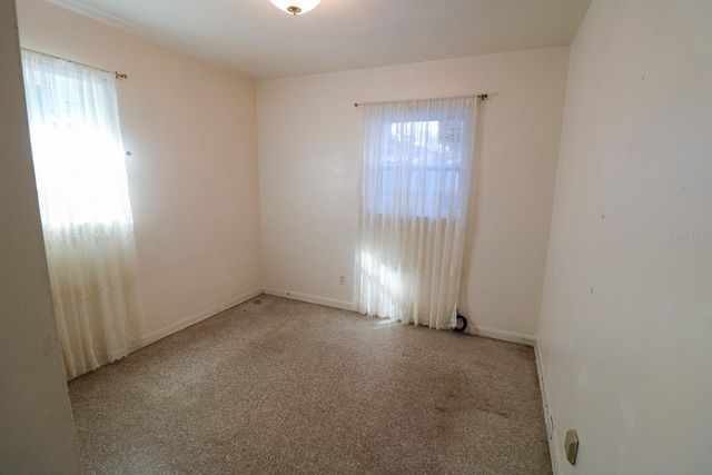 2106 E 109TH AVENUE, Tampa, FL 33612