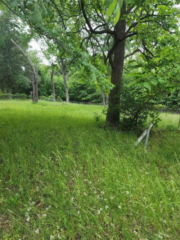 148 Lake Forest, Mabank, TX 75156