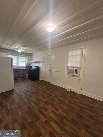 261 Linda Drive NE, Milledgeville, GA 31061