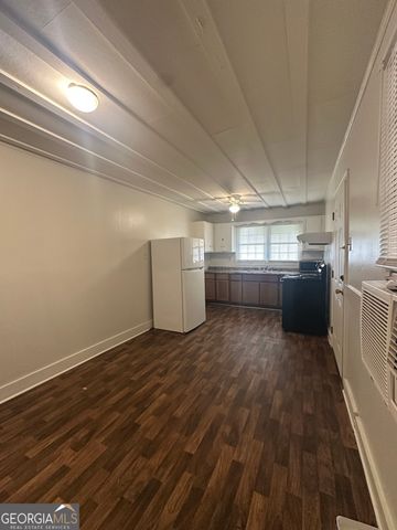 261 Linda Drive NE, Milledgeville, GA 31061