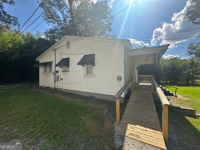 261 Linda Drive NE, Milledgeville, GA 31061