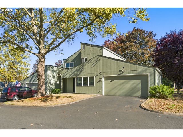 1608 Nw ROLLING HILL Dr, Beaverton, OR 97006