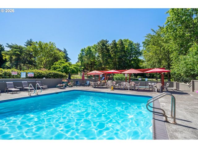 1608 Nw ROLLING HILL Dr, Beaverton, OR 97006